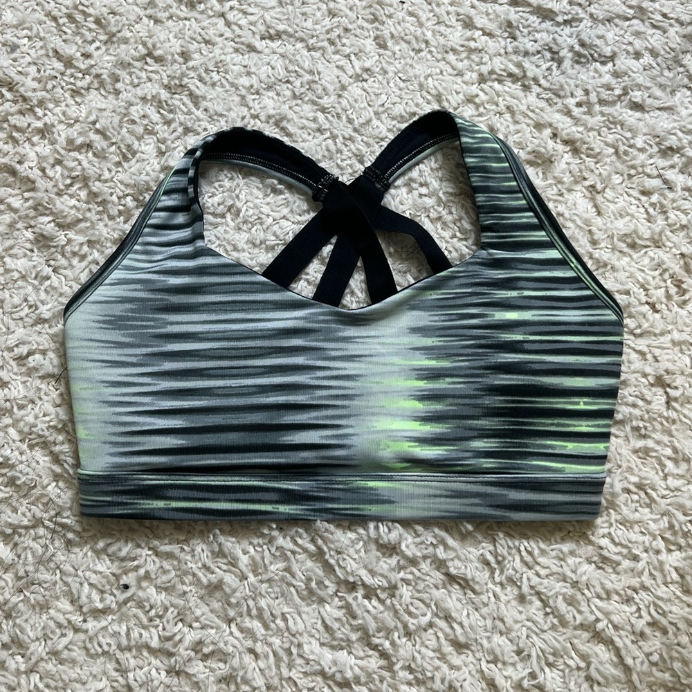 Small Forever 21 Green Crisscross Back Sports Bra